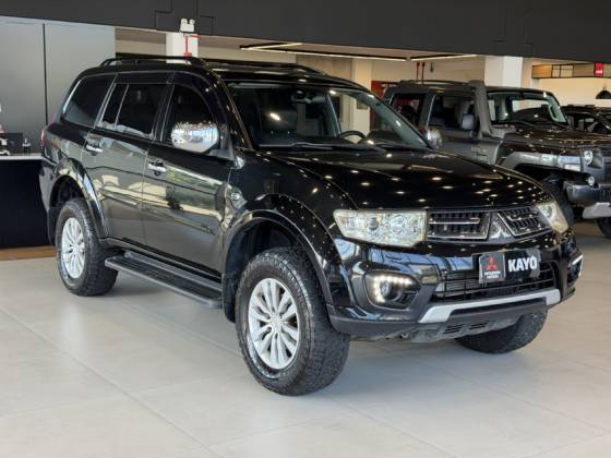 MITSUBISHI PAJERO DAKAR 3.2 HPE 4X4 7 LUGARES 16V TURBO INTERCOOLER DIESEL 4P AUTOMÁTICO